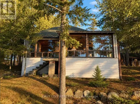 16304A 17 Highway Huron Shores ON P0R 1H0