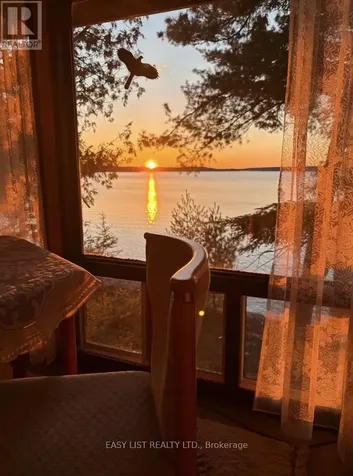 16304A 17 Highway Huron Shores ON P0R 1H0