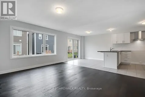 132 Yearling Circle Ottawa ON K0A 2Z0