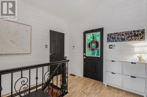 1271 Georges Vanier Drive Ottawa ON K4C 1R6