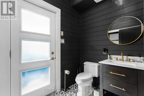 1271 Georges Vanier Drive Ottawa ON K4C 1R6