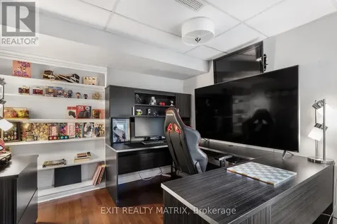 1271 Georges Vanier Drive Ottawa ON K4C 1R6