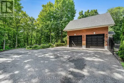 1271 Georges Vanier Drive Ottawa ON K4C 1R6