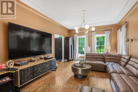 1271 Georges Vanier Drive Ottawa ON K4C 1R6