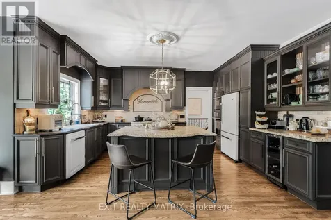 1271 Georges Vanier Drive Ottawa ON K4C 1R6