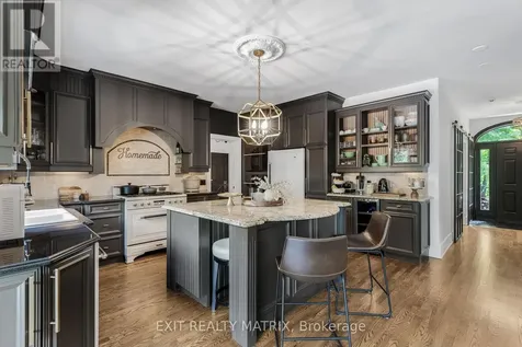 1271 Georges Vanier Drive Ottawa ON K4C 1R6