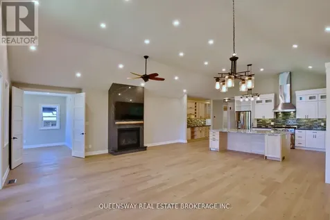 1852 River Road West Wasaga Beach ON L9Z 1K9