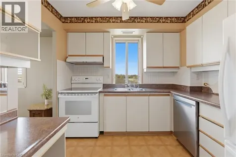 301 Frances Avenue Stoney Creek ON L8E 3W6