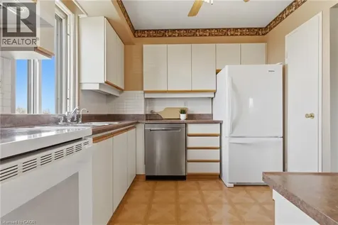 301 Frances Avenue Stoney Creek ON L8E 3W6