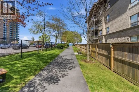 301 Frances Avenue Stoney Creek ON L8E 3W6