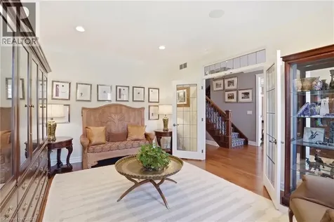 736 Rye Street Niagara-on-the-lake ON L0S 1J0
