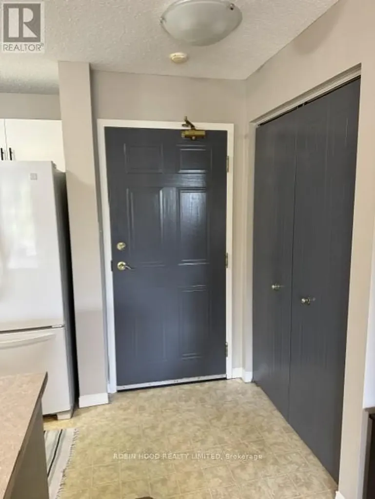3160 Wildwood Drive Windsor ON N8R 2K8