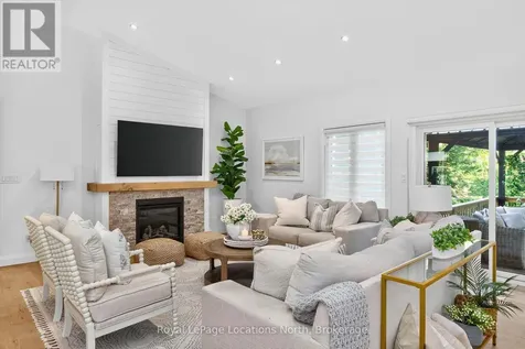 15 Pinecone Avenue Tiny ON L9M 0J2