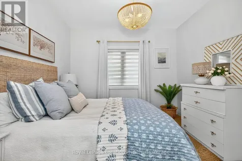 15 Pinecone Avenue Tiny ON L9M 0J2