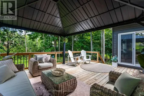15 Pinecone Avenue Tiny ON L9M 0J2