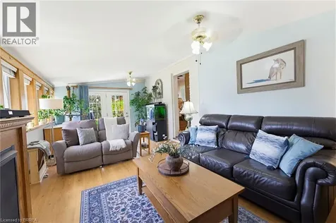 12 Mccammon Street Paris ON N3L 1V9