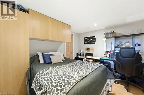 12 Mccammon Street Paris ON N3L 1V9