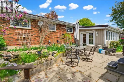 12 Mccammon Street Paris ON N3L 1V9