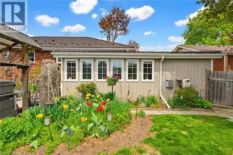 12 Mccammon Street Paris ON N3L 1V9