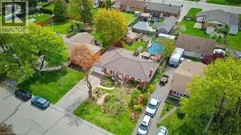 12 Mccammon Street Paris ON N3L 1V9
