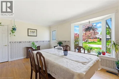 12 Mccammon Street Paris ON N3L 1V9