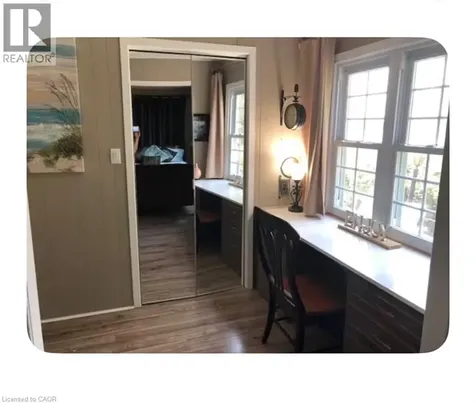 11 Lake Avenue Cambridge ON N3C 2V4