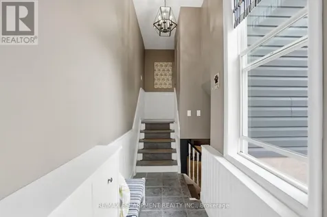 31 Algonquin Avenue Hamilton ON L9H 7K9