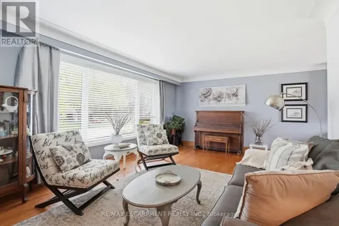 31 Algonquin Avenue Hamilton ON L9H 7K9
