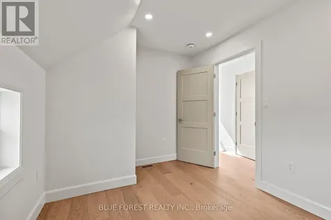6161 Trafalgar Street Thames Centre ON N0L 1G4