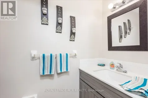 229 Elmwood Crescent Orangeville ON L9W 4T4