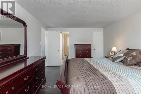 229 Elmwood Crescent Orangeville ON L9W 4T4