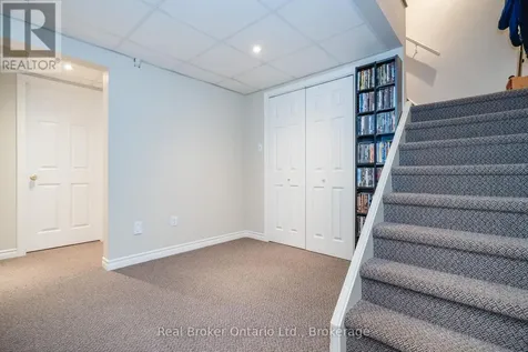 167 Luckport Crescent Midland ON L4R 4Y1