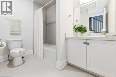 760 Lakeshore Road East Mississauga ON L5E 1C7