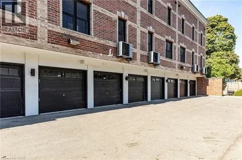 760 Lakeshore Road East Mississauga ON L5E 1C7