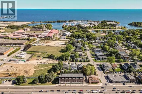 760 Lakeshore Road East Mississauga ON L5E 1C7