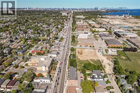 760 Lakeshore Road East Mississauga ON L5E 1C7