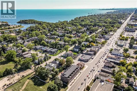 760 Lakeshore Road East Mississauga ON L5E 1C7