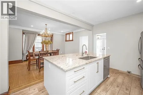 77 Proctor Boulevard Hamilton ON L8M 2M5