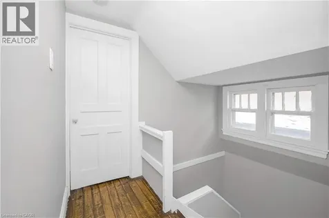 77 Proctor Boulevard Hamilton ON L8M 2M5