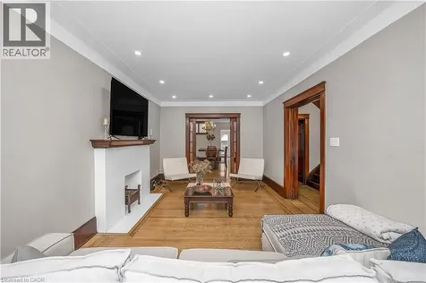 77 Proctor Boulevard Hamilton ON L8M 2M5