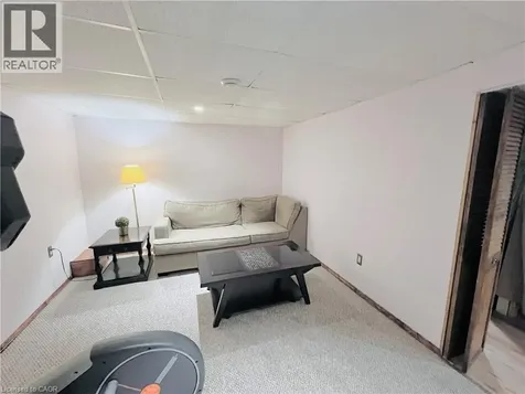 56 Eastvale Place Hamilton ON L8H 1P1