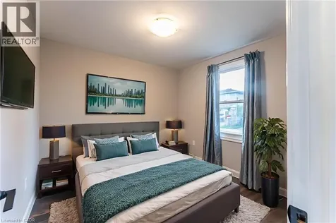 222 Kensington Avenue North Hamilton ON L8L 7N7