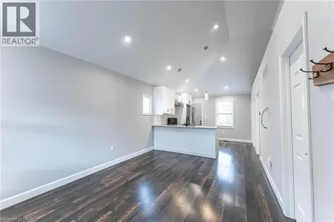 222 Kensington Avenue North Hamilton ON L8L 7N7