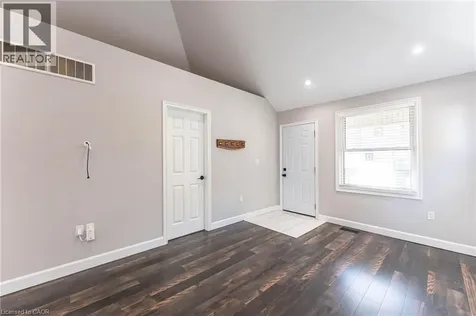 222 Kensington Avenue North Hamilton ON L8L 7N7