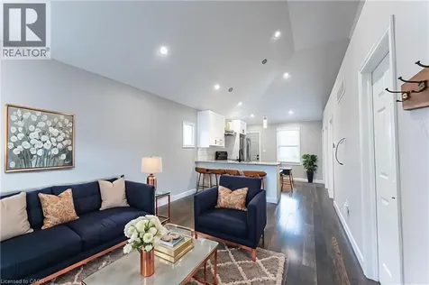 222 Kensington Avenue North Hamilton ON L8L 7N7