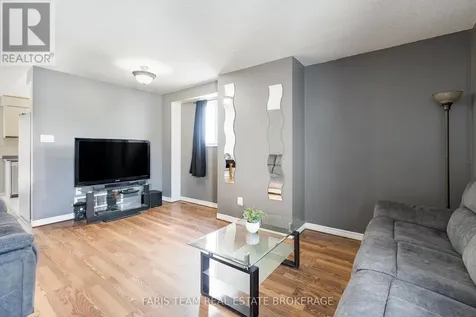 1387 Ritson Road South Oshawa (lakeview) ON L1J 7M3