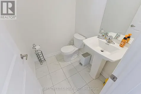 44 Seine Lane Richmond Hill ON L4S 0P9