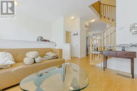 44 Seine Lane Richmond Hill ON L4S 0P9