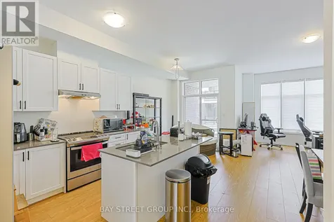 44 Seine Lane Richmond Hill ON L4S 0P9