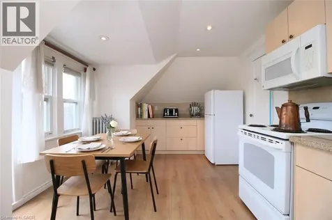 22 Blake Street Hamilton ON L8M 2S5